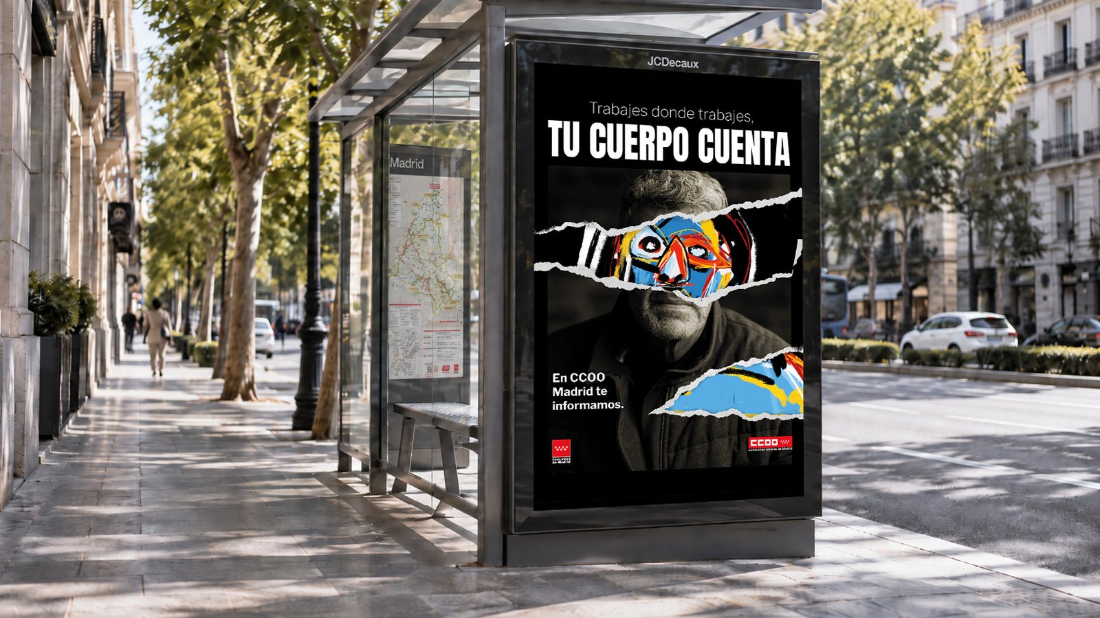 Tu cuerpo cuenta campaign displayed on an outdoor MUPI.